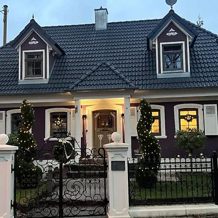 Landhaus Am Schloss 度假居